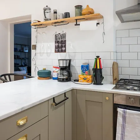 Tastefully Curated 2bd Flat With Patio Apartman Bristol